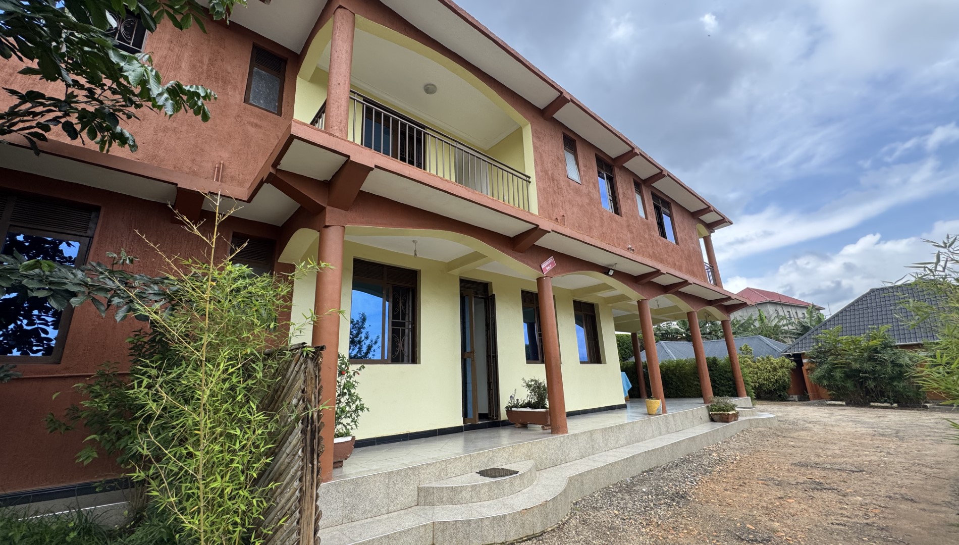 Little Flowers Motel Pictures