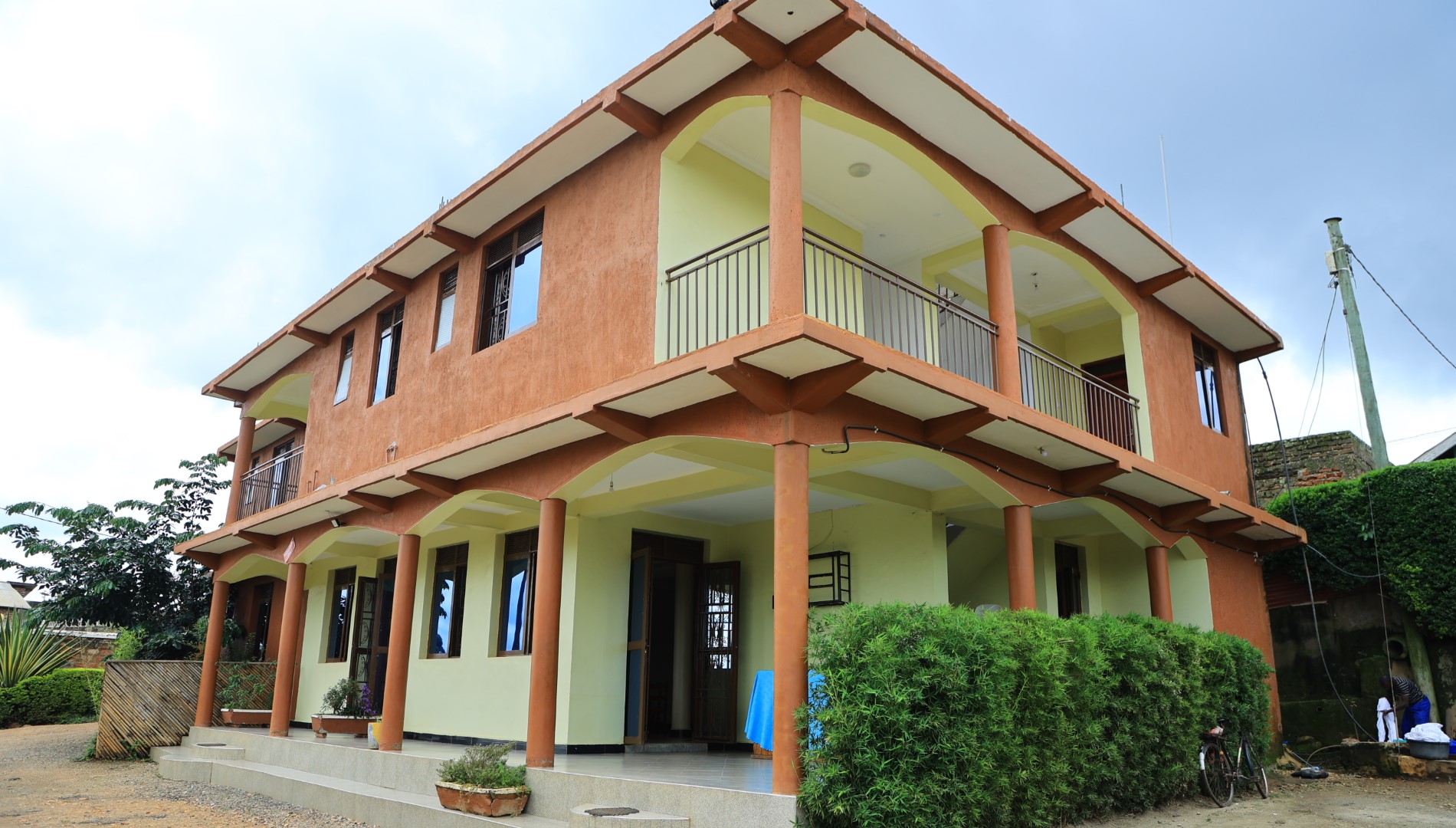 Little Flowers Motel Pictures