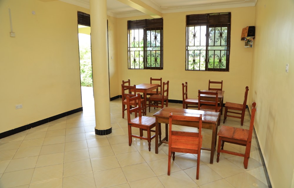 Little Flowers Motel Blog Pictures